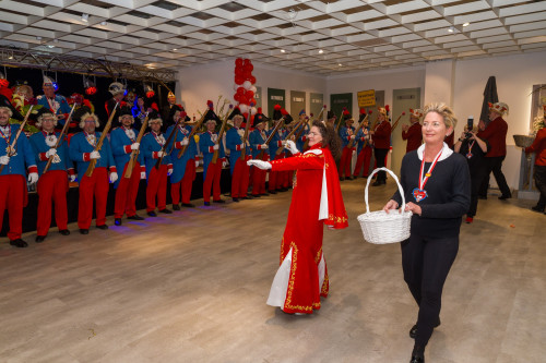 karenvalsmarkt xxl so  1 von 1    kopie